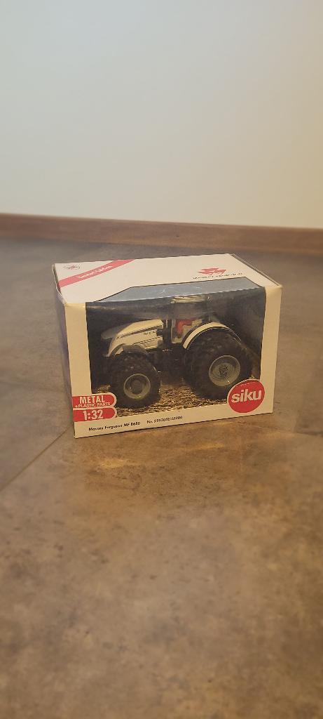 Siku MF 8680, Ophalen, Nieuw, Tractor of Landbouw, SIKU