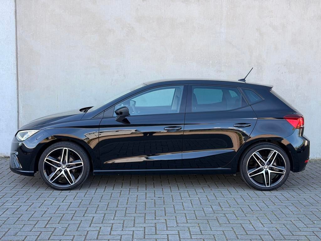 SEAT Ibiza 1.5 TSI EVO FR Camera CarPlay ACC LED 18'' Stoelv, Voorwielaandrijving, Stof, 4 cilinders, 150 pk