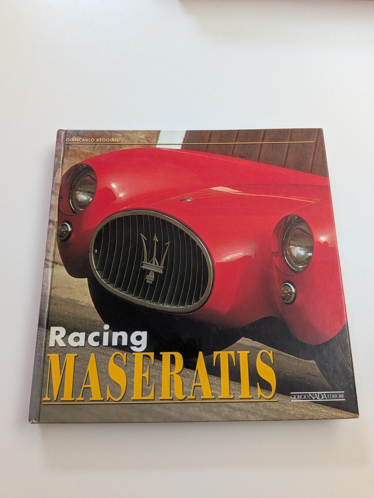 Racing Maseratis - Giancarlo Reggiani, Ophalen of Verzenden, Zo goed als nieuw, Giancarlo Reggiani