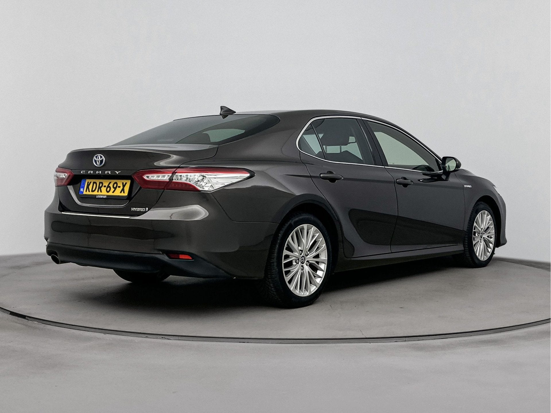 Toyota Camry 2.5 Hybrid Executive | Zwart Leder Interieur |, 12 maanden, Gebruikt, 4 cilinders, Camry