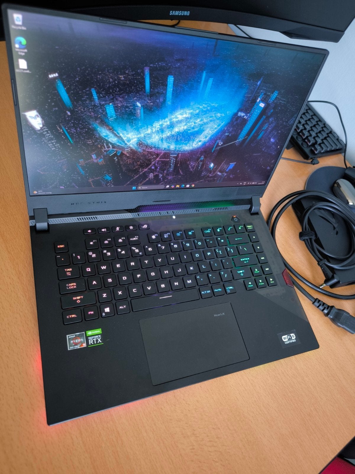 ASUS ROG Strix G15 G533QS Gaming Laptop, Computers en Software, Windows Laptops, Met videokaart, ASUS, Ophalen of Verzenden, Zo goed als nieuw