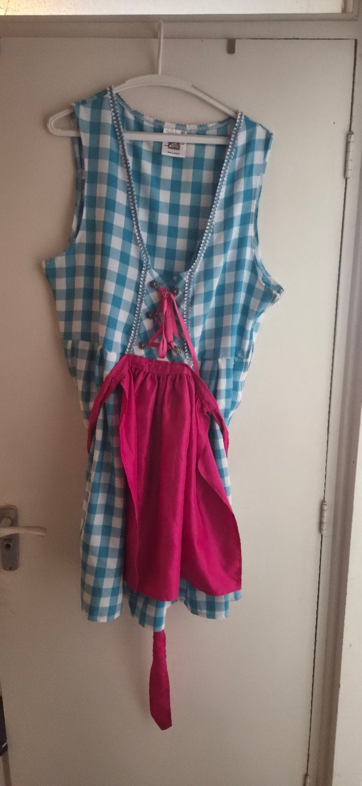 Tiroler jurk maat XXL, Carnaval, Maat 46/48 (XL) of groter, Ophalen of Verzenden, Kleding
