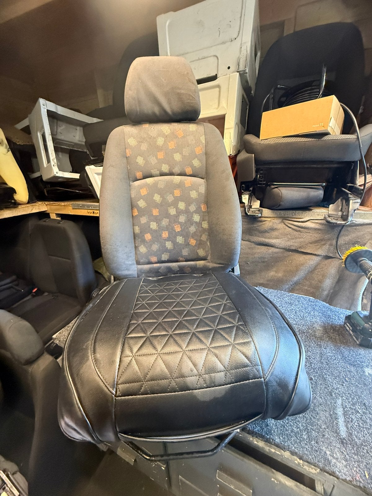 2 bijrijdersstoelen mercedes vito w639 lees beschrijving, Auto-onderdelen, Interieur en Bekleding, Ophalen, Gebruikt, Mercedes-Benz