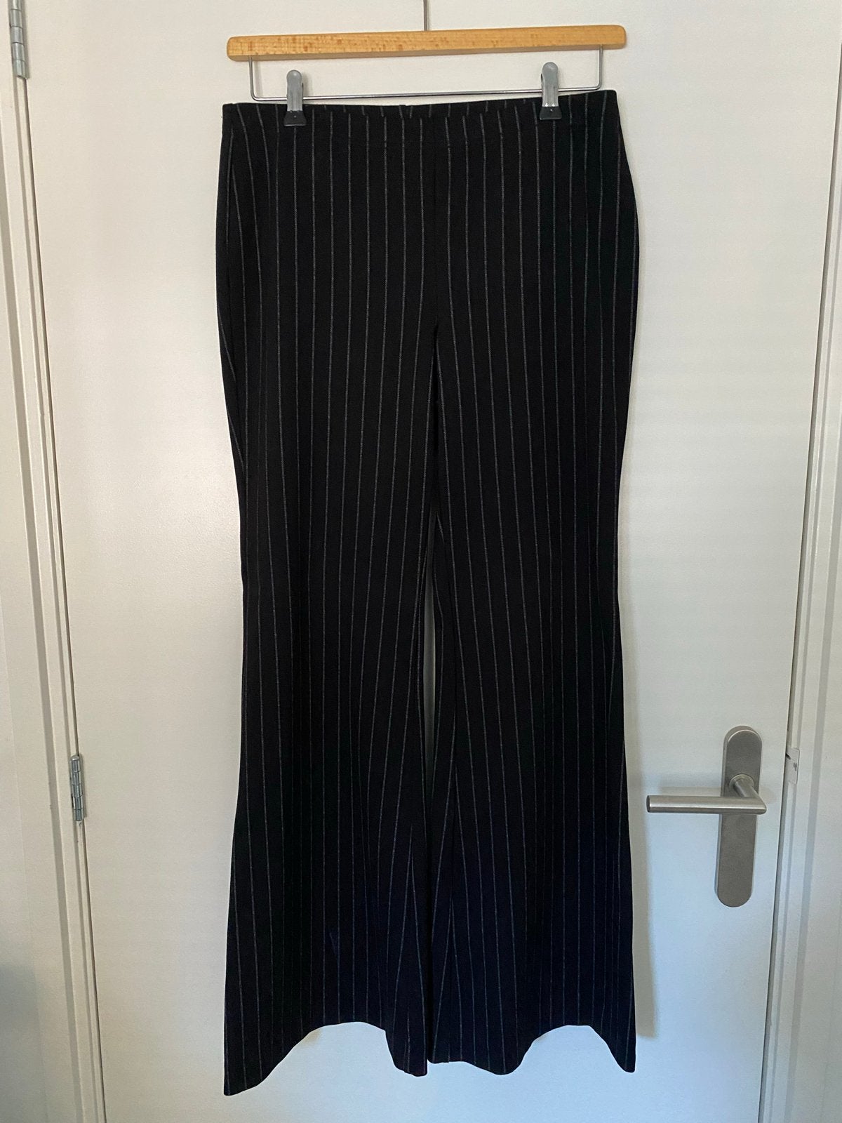 Ana Alcazar gestreepte flared broek maat 42, Kleding | Dames, Zwart, Maat 42/44 (L), Ophalen of Verzenden, Zo goed als nieuw