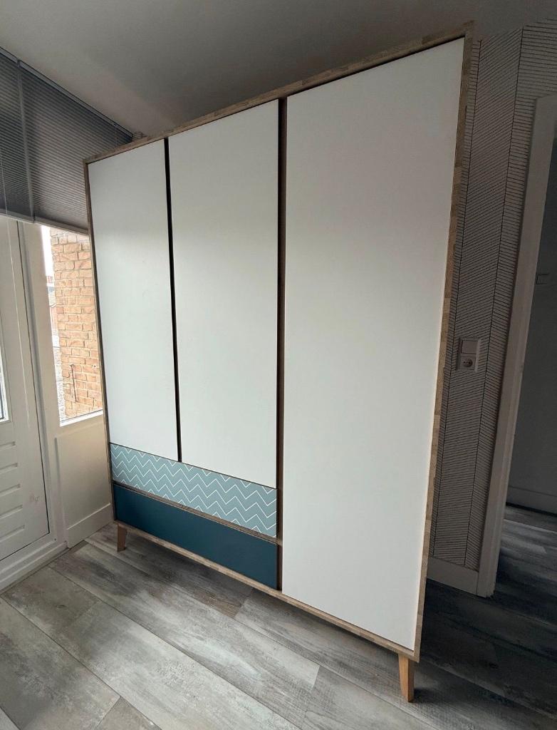 Kledingkast, Kinderen en Baby's, Kinderkamer | Commodes en Kasten, Ophalen, Kast, 50 tot 70 cm, 105 cm of meer