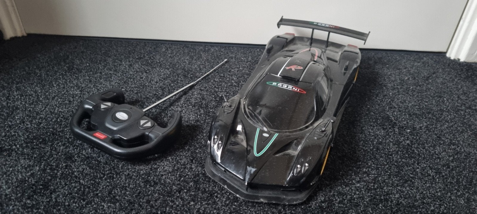 Pagini rc auto, Ophalen of Verzenden, Zo goed als nieuw