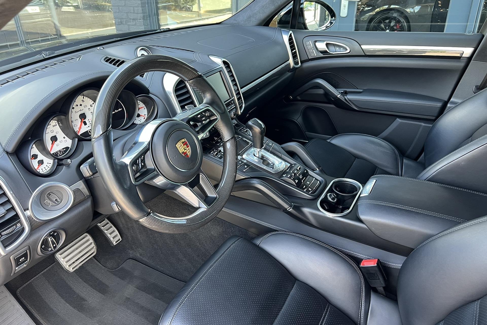 Porsche Cayenne 4.8 Turbo, Auto's, Automaat, Cayenne, Gebruikt, Zwart