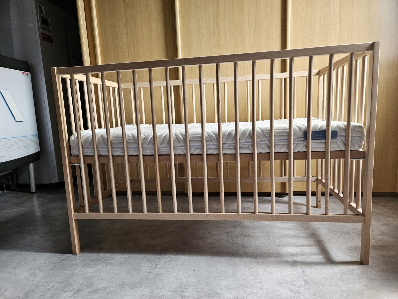 IKEA babybedje met matras - zo goed als nieuw, Ophalen, 70 tot 85 cm, Zo goed als nieuw, Minder dan 140 cm