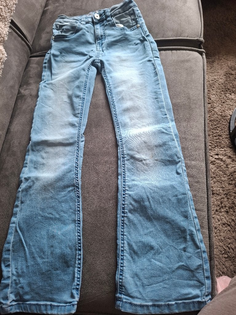 Spijkerbroek meisje maat 146, Kinderen en Baby's, Kinderkleding | Maat 146, Broek, Ophalen of Verzenden, Zo goed als nieuw, Meisje