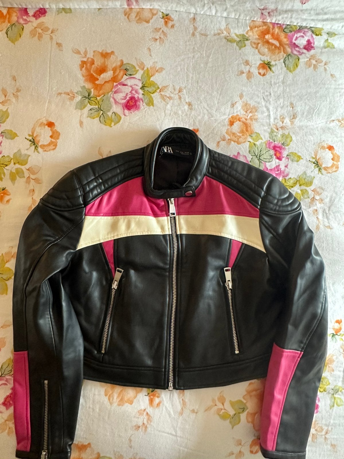 Korte Dames jas maat S,merk ZARA, Ophalen of Verzenden, Zo goed als nieuw, Maat 36 (S), Zwart