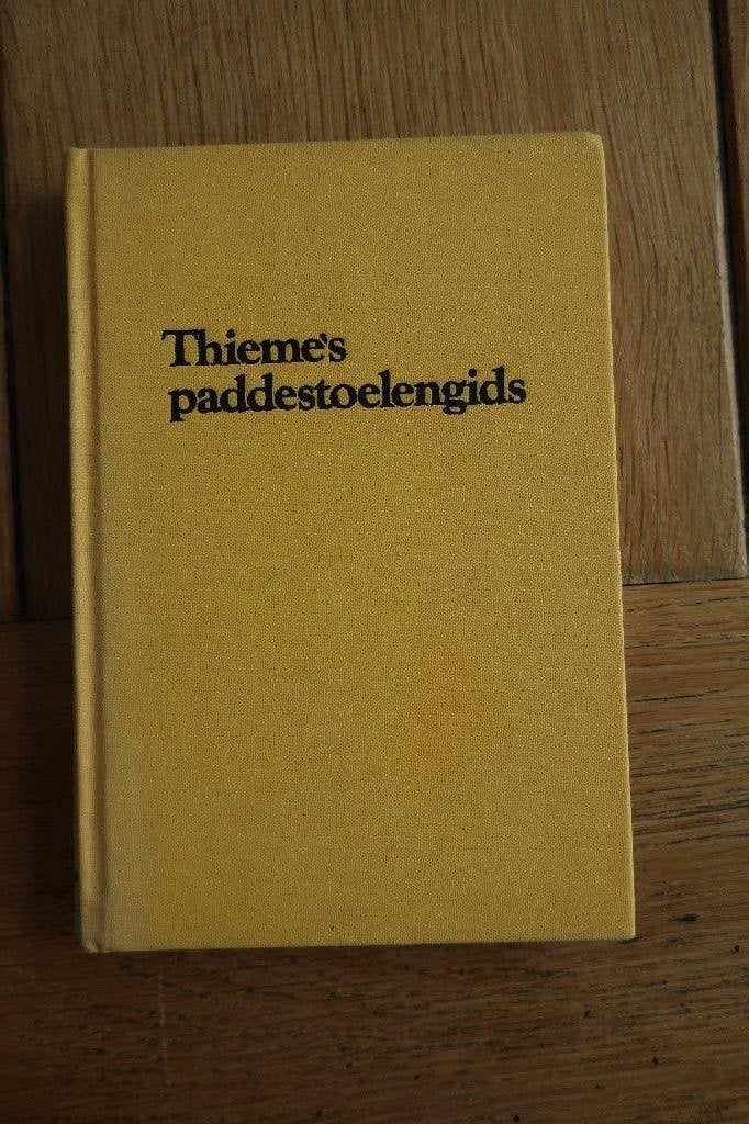 Thieme's paddestoelengids, Ophalen of Verzenden, Gelezen, Natuur algemeen