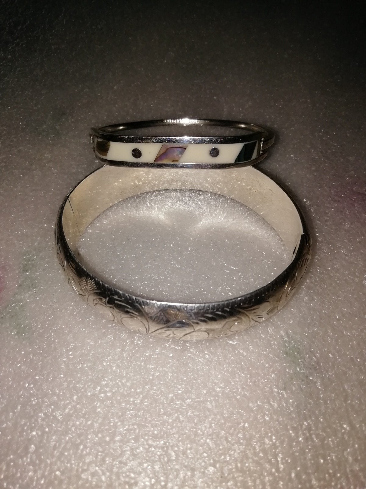 Set van 2 925 Sterling Zilveren Armbanden - Glad & Parelmoer, Ophalen of Verzenden