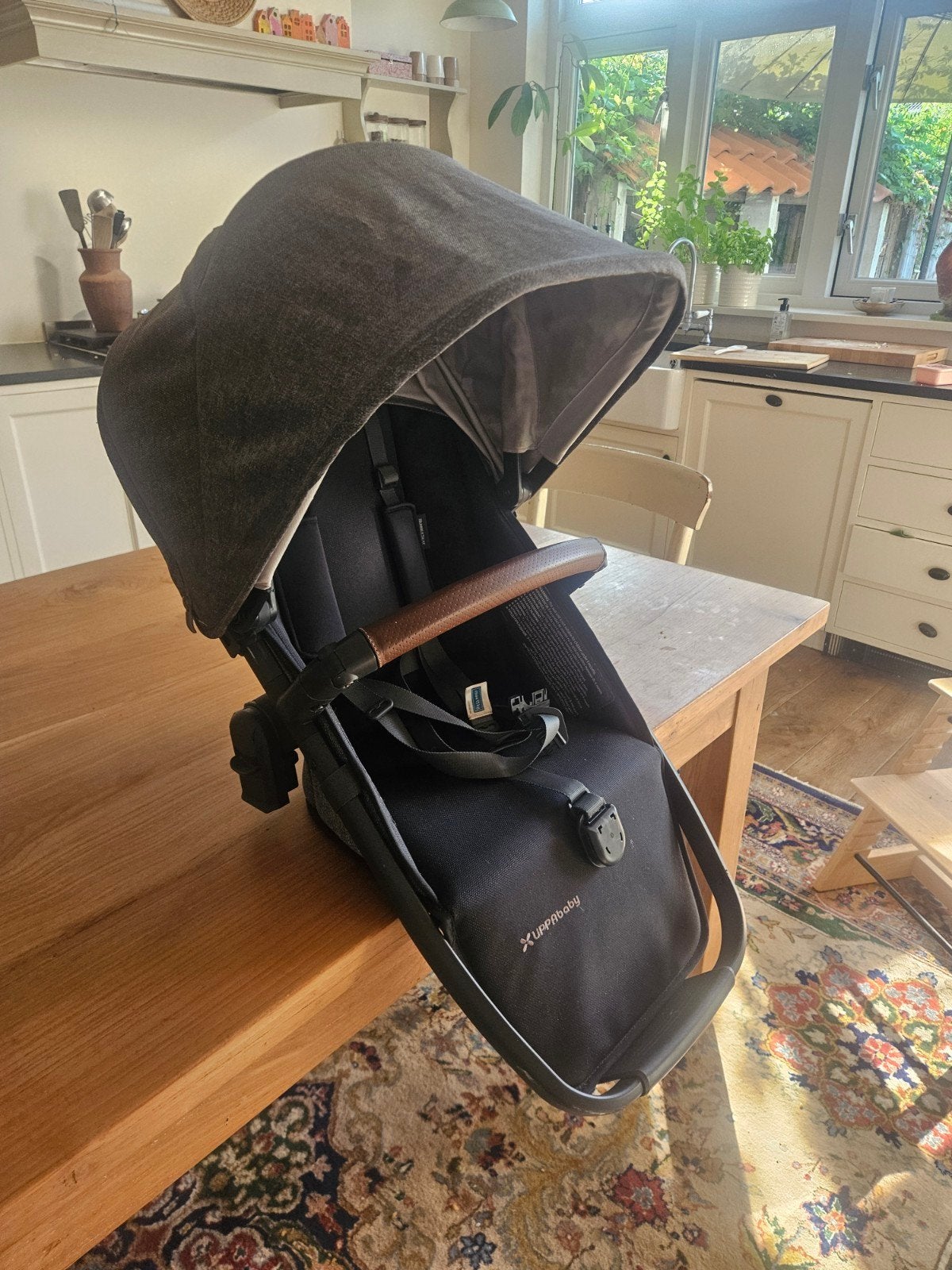 Rumble Seat V2 + Lower Adapters, Ophalen, Zo goed als nieuw