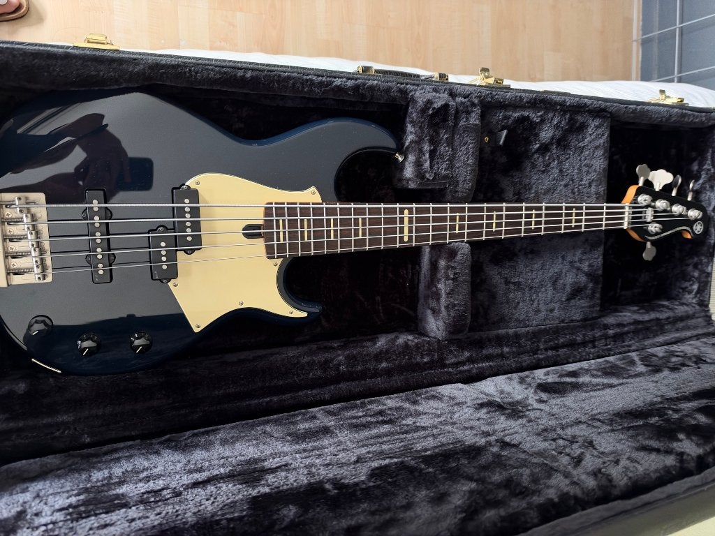 Yamaha BBP35 Pro basgitaar, Muziek en Instrumenten, Ophalen, Zo goed als nieuw, Elektrisch, 5-snarig