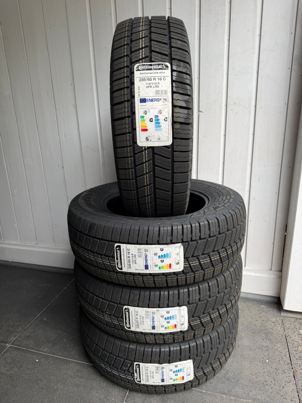 Set Continental VanContact A/S Ultra 235 65 16 115/113 NIEUW, Bestelwagen, 16 inch, Nieuw, Ophalen of Verzenden