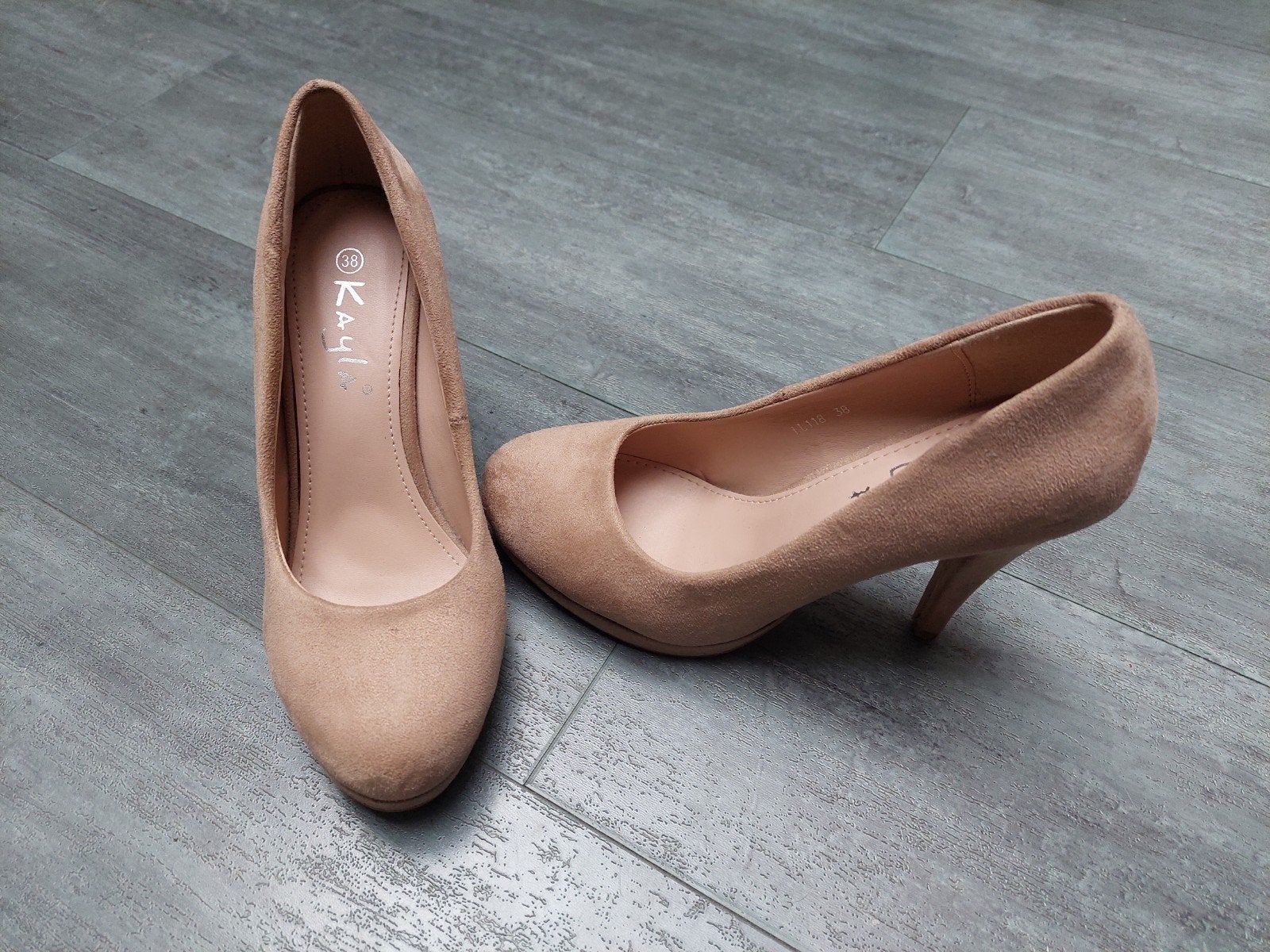 Kayla suède pumps/hakken/hakschoenen - Dames maat 38, Pumps, Nieuw, Ophalen of Verzenden, Roze