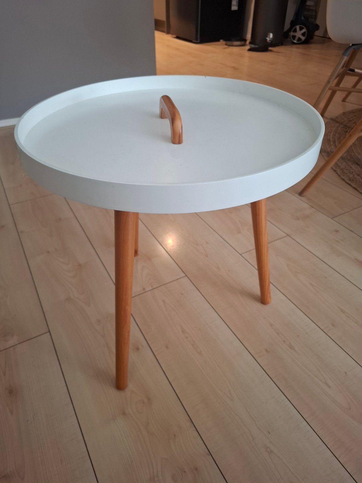 Leuk tafeltje in goede staat - 50x50 cm, 45 tot 60 cm, Minder dan 55 cm, Rond, Ophalen of Verzenden