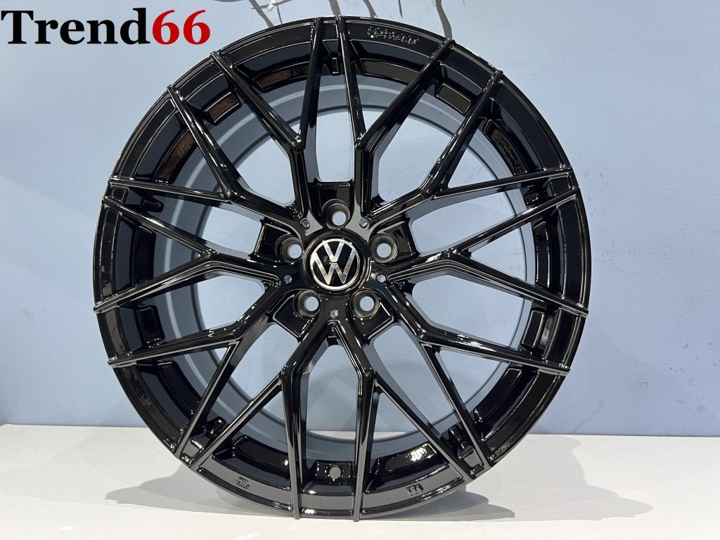 5x100 17inch Y 10 Velgen Vw Polo Tcross Ibiza Fabia Rapid 2G, Niet ingevuld, 215 mm, Velg(en), Niet ingevuld