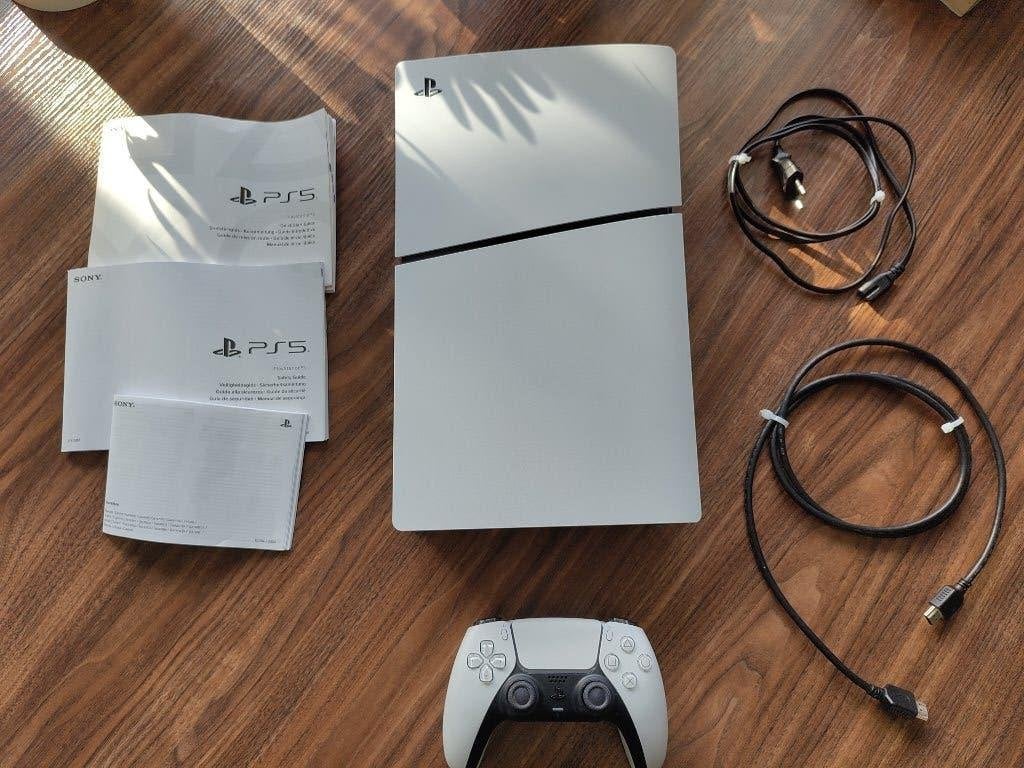 Sony PlayStation 5 Slim 825GB Digital Edition
