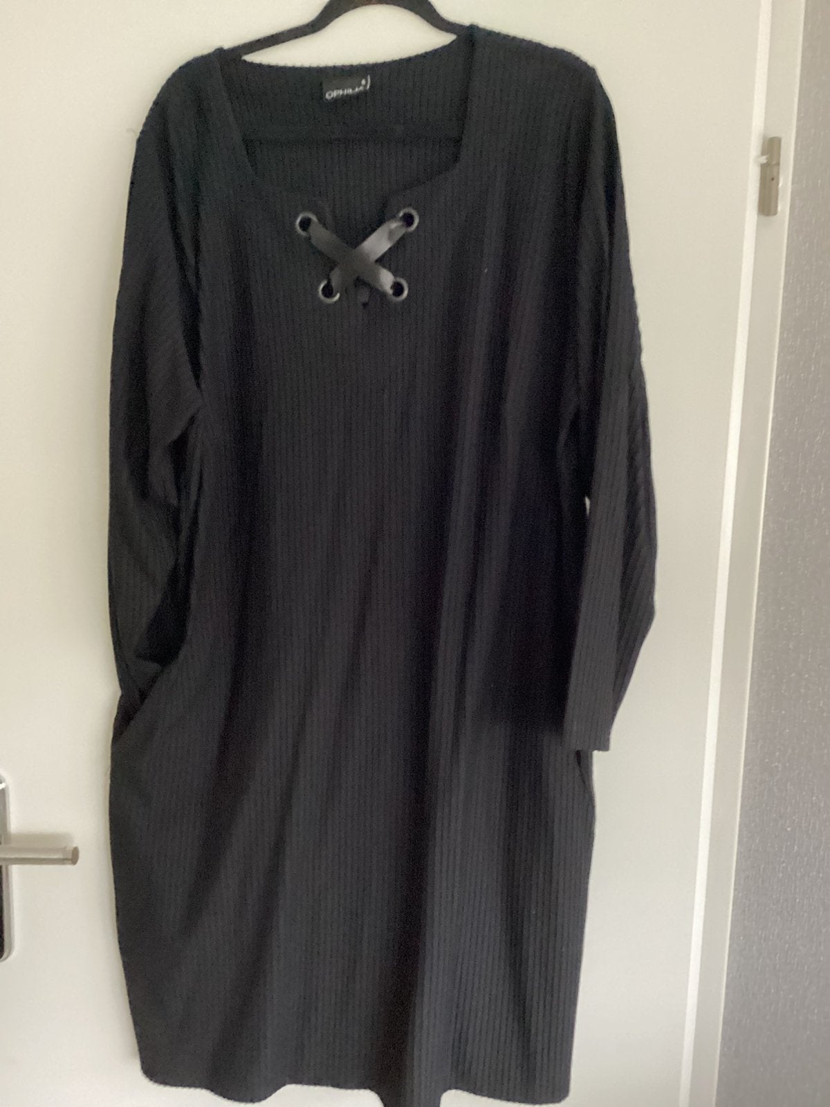 Ophilia jurkje, Kleding | Dames, Verzenden, Zo goed als nieuw, Zwart, Jurk