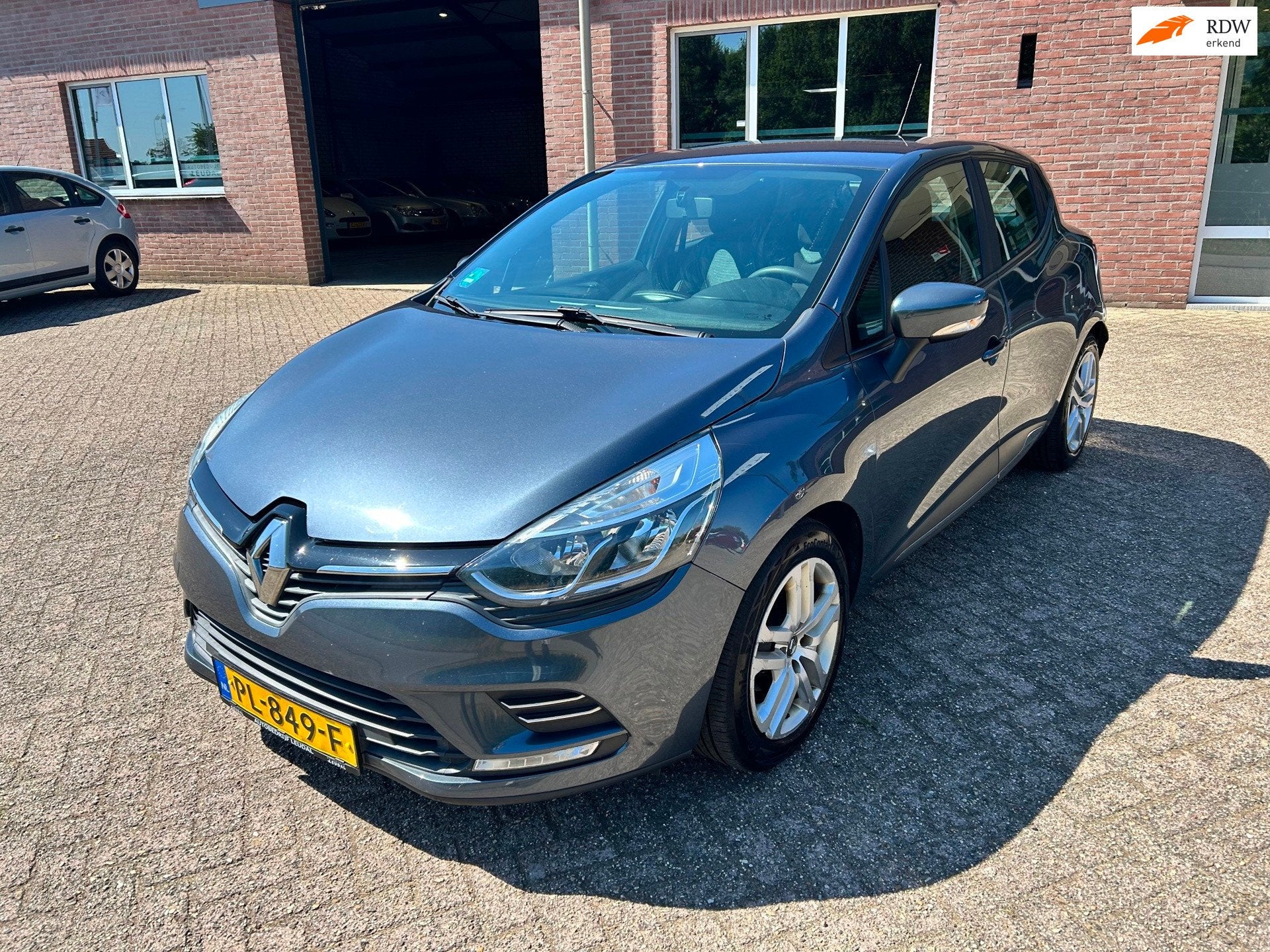 Renault Clio 0.9 TCe Limited // Navigatie // Airco, Auto's, Renault, 898 cc, Gebruikt, Automatische klimaatregeling, Handgeschakeld
