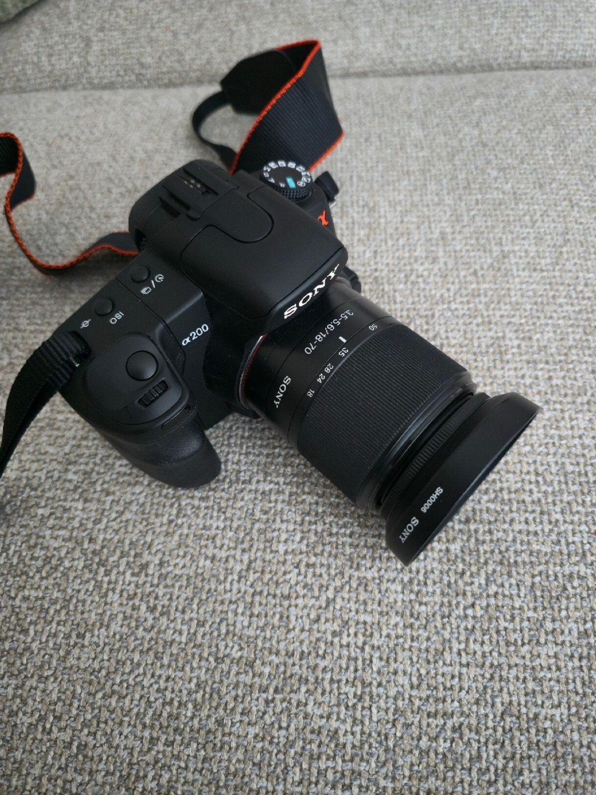 Sony camera a200 met 18-70mm objectief, Ophalen, Spiegelreflex, 10 megapixels, Zo goed als nieuw