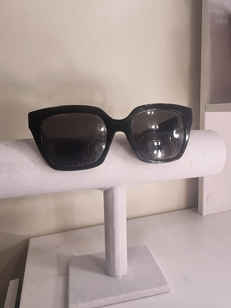 Celine monochroms cl40198f, Overige merken, Gebruikt, Zonnebril op sterkte, Verzenden