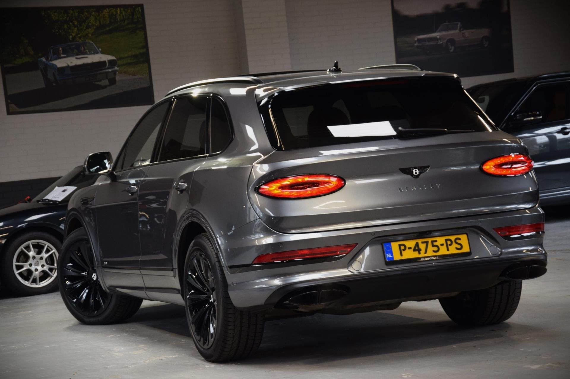 Bentley Bentayga 4.0 V8 Navi|Leder|Massage|Night-Vision|OrgN, Automaat, Bentayga, Gebruikt, Vierwielaandrijving