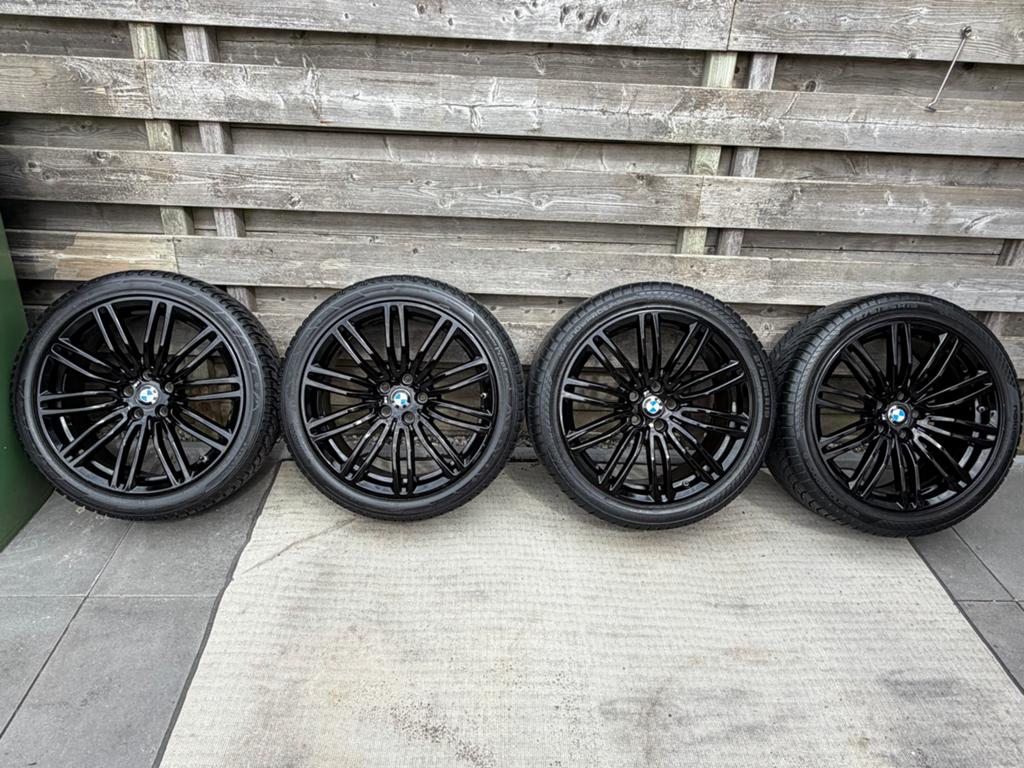 BMW 5 Serie 664 M G30 G31 19 Inch Breedset Winterset, Auto-onderdelen, Banden en Velgen, 19 inch, Gebruikt, 275 mm, Banden en Velgen