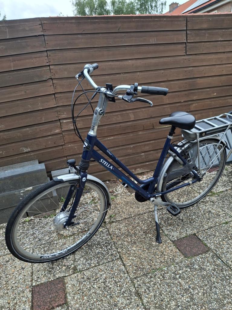 Stella Vicenza Superior E-bike - Damesfiets, Fietsen en Brommers, Fietsen | Dames | Damesfietsen, Gebruikt, Velgrem, Versnellingen