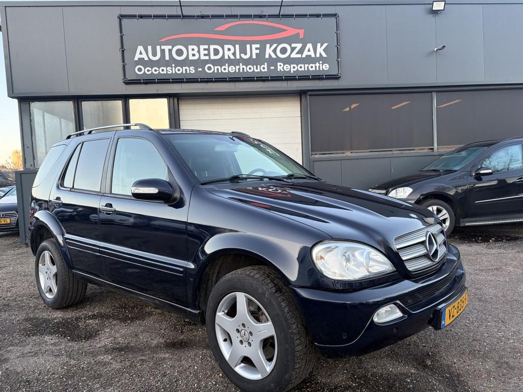 Mercedes-Benz M-Klasse ML 270 CDI AUTOMAAT NIEUWE APK, Auto's, Blauw, Bedrijf, Diesel, 2 stoelen
