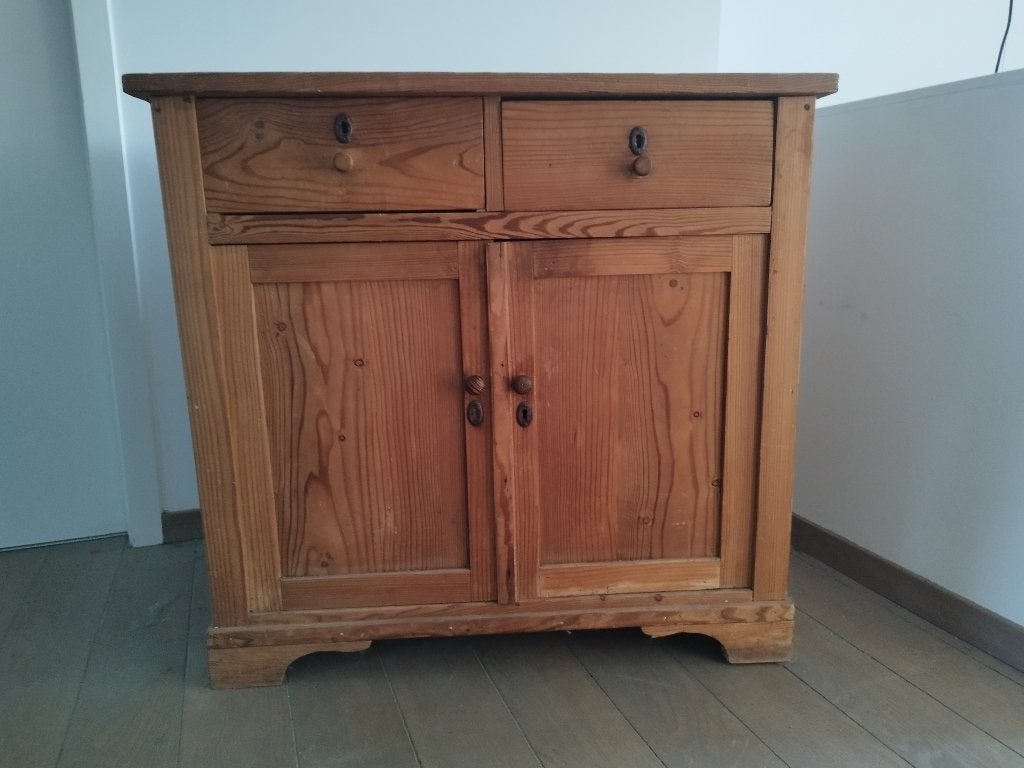 Houten kastje, Ophalen, Gebruikt