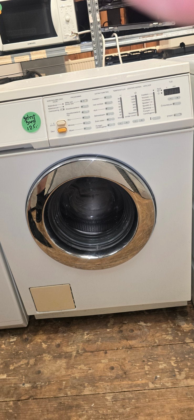 Miele 1600 toeren wasmachine met garantie, Ophalen, 6 tot 8 kg, Minder dan 85 cm, 1600 toeren of meer