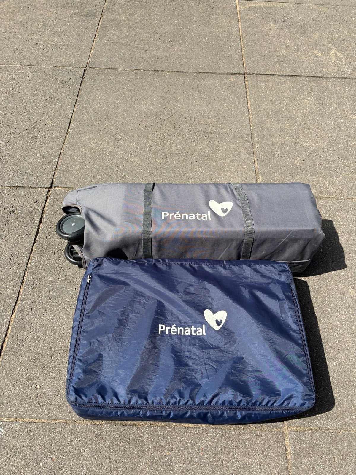 Prénatal Reisbedje - Inklapbaar Campingbedje met Wieltjes, Kinderen en Baby's, Boxen, Ophalen, Gebruikt, Rechthoekig, Wieltjes