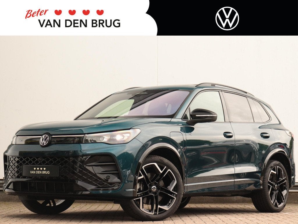 Volkswagen Tiguan 1.5 eHybrid R-Line | Leder | Trekhaak | Ha