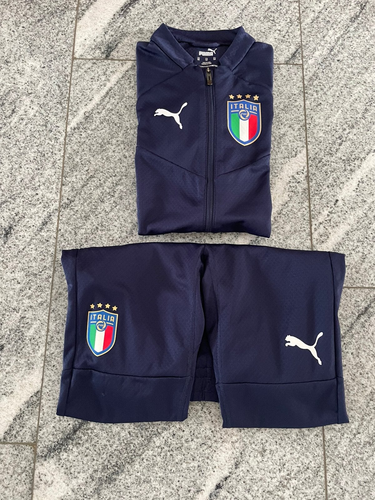 Puma trainingspak Italia maat XS, Blauw, Ophalen of Verzenden, Zo goed als nieuw, Algemeen