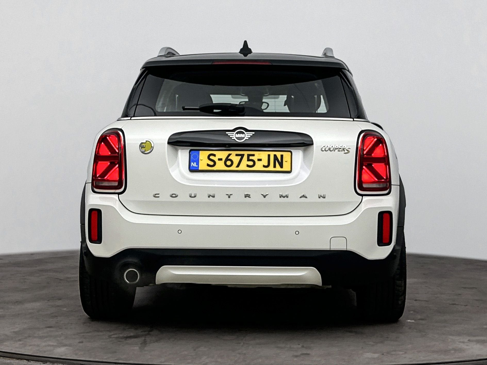 MINI Countryman Cooper SE ALL4 Classic Automaat / Achteruitr, Auto's, Dealer onderhouden, Gebruikt, Countryman, Met garantie (alle)
