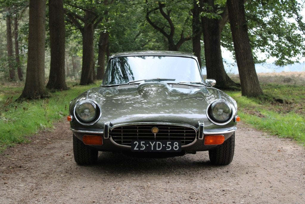 Jaguar "E" Type 5.3 V12 Nederlands mooiste Jaguar E-Type FHC, Auto's, Jaguar, Achterwielaandrijving, Gebruikt, Zwart, 12 cilinders