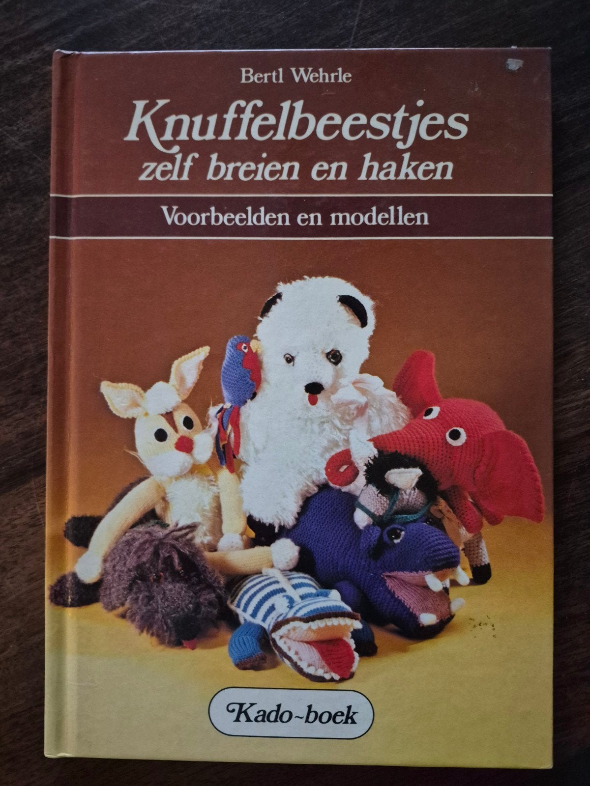 Vintage: Knuffelbeestjes, zelf breien en haken, Ophalen of Verzenden, Zo goed als nieuw, Breien of Haken, Patroon of Boek