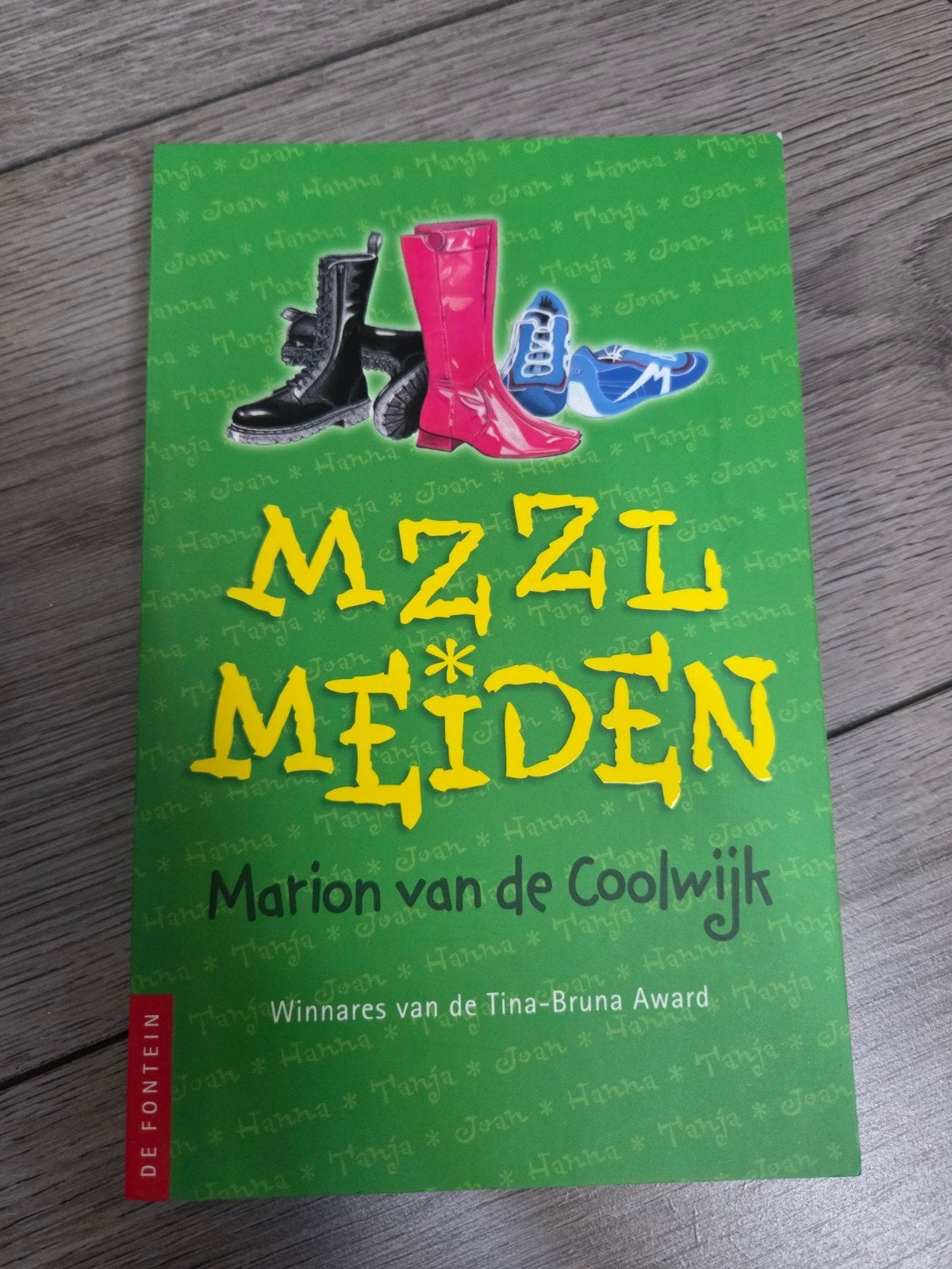 MZZL Meiden - Marion van de Coolwijk (Zo goed als nieuw), Verzenden, Gelezen, Marion van de Coolwijk, Fictie