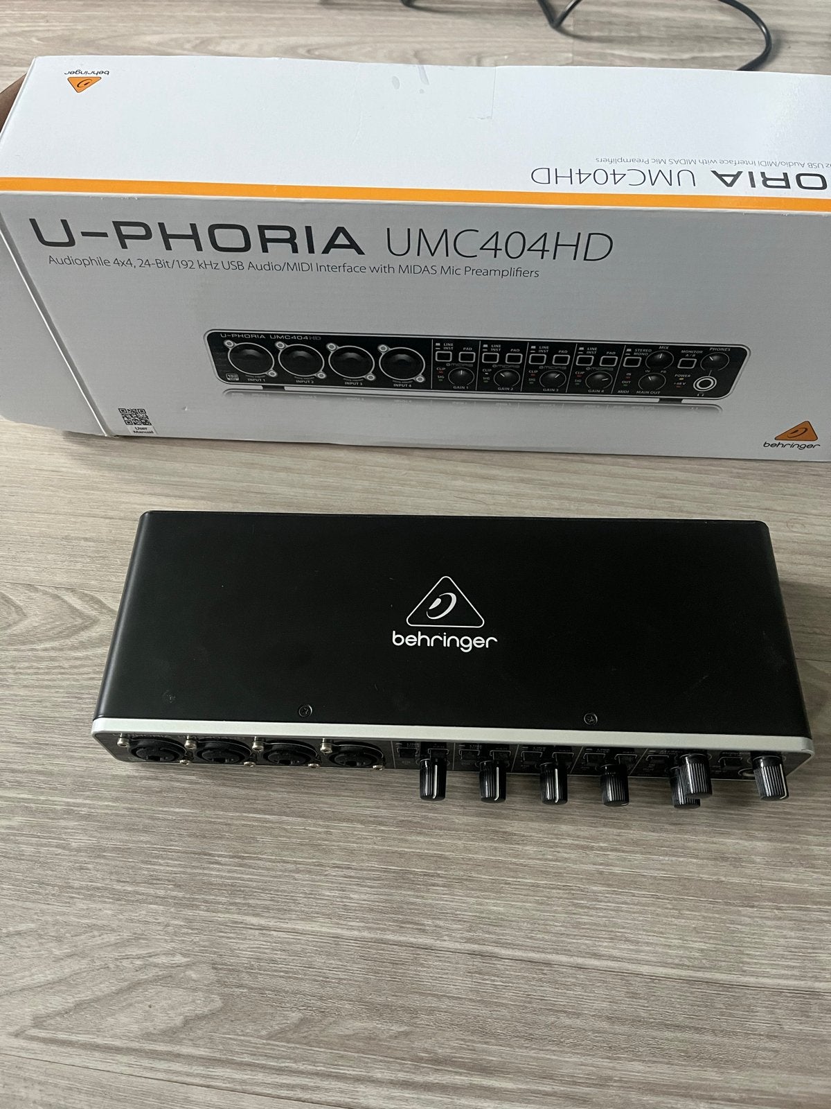 Behringer U-PHORIA UMC404HD, Ophalen, Zo goed als nieuw, Minder dan 5 kanalen, Microfooningang
