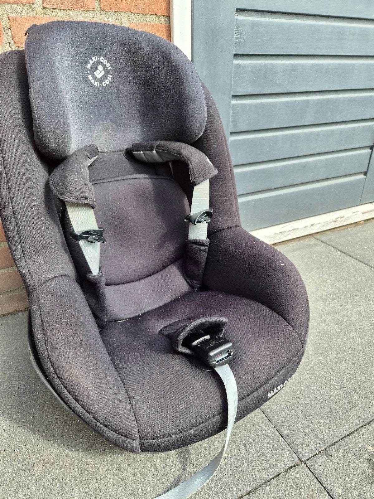 Maxi Cosi Pearl met Isofix base - Complete set, Ophalen, Autogordel of Isofix, Gebruikt, Slaapstand
