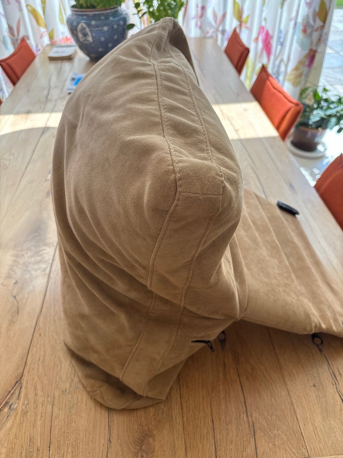 Bruin suède kussen met rits - Gebruikt, Overige merken, Gebruikt, Bruin, Afneembare hoes