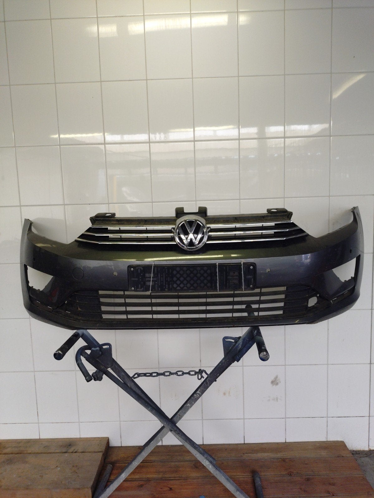 VW Golf Sportsvan Bumper Voor 2014-2018 4x PDC, T-linzer88@hotmail.com, Linzer autos, Ophalen of Verzenden, Bumper
