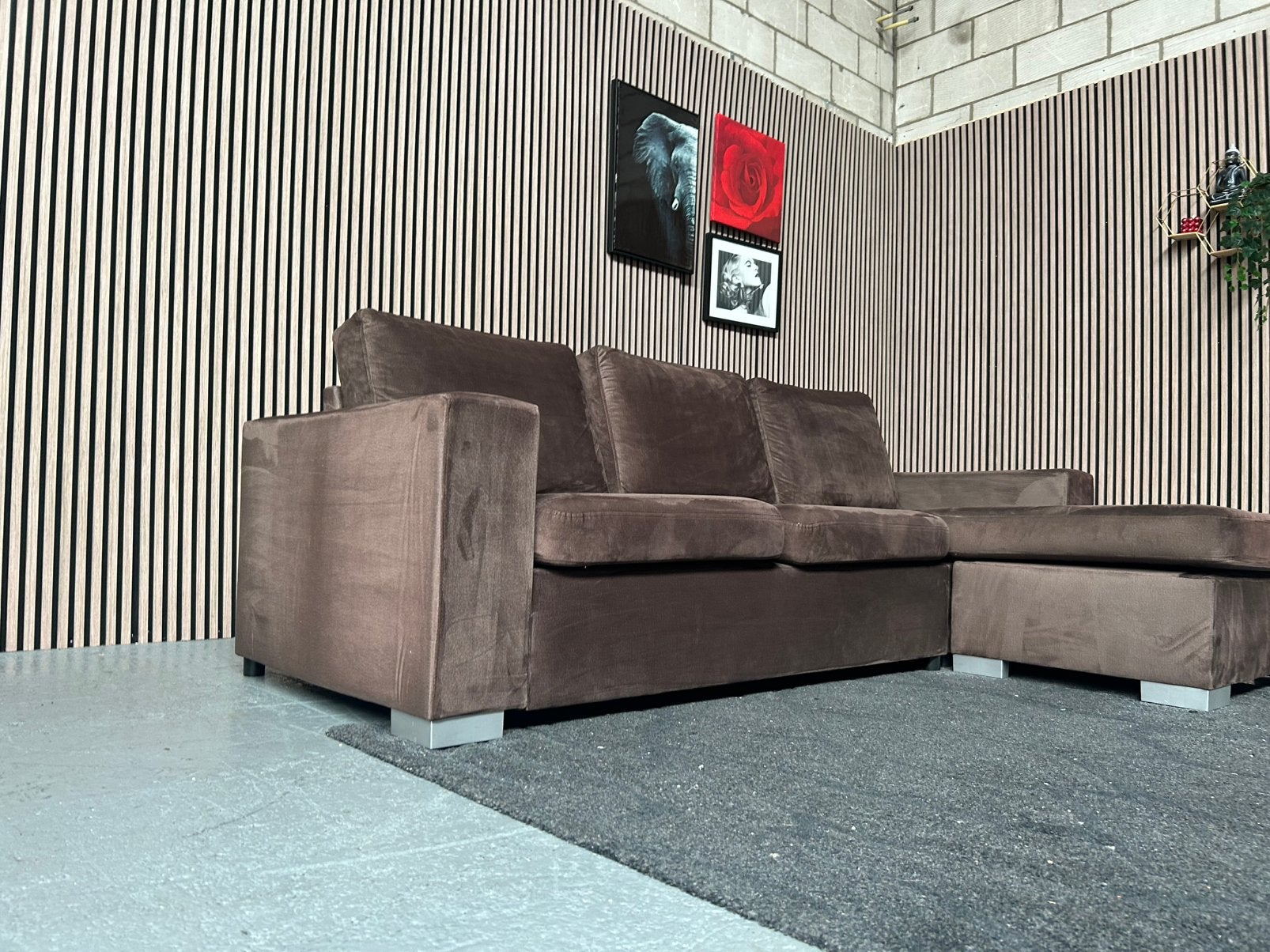GRATIS LEVERING Velvet Loungebank Bruin  260X165 GEREINIGD, Huis en Inrichting, Banken | Bankstellen, 250 tot 300 cm, Hoekbank
