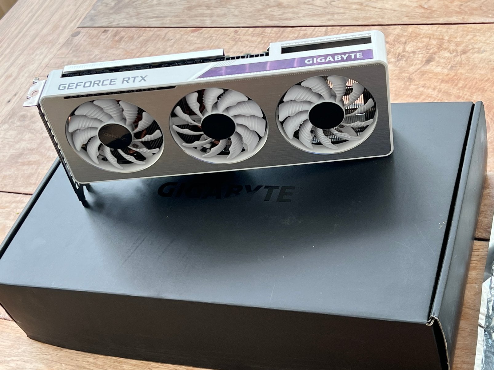 Gigabyte RTX 3060 Ti Vision OC 8GB (Rev. 2.0), Computers en Software, Videokaarten, DisplayPort, GDDR6, PCI-Express 4, Ophalen of Verzenden