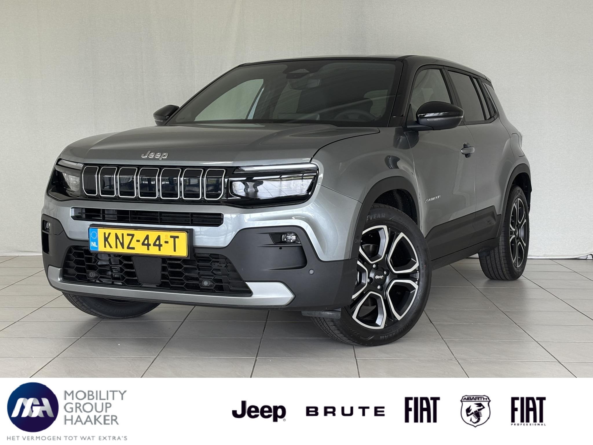 Jeep Avenger Summit 54 kWh | Warmtepomp | Apple-Android | St