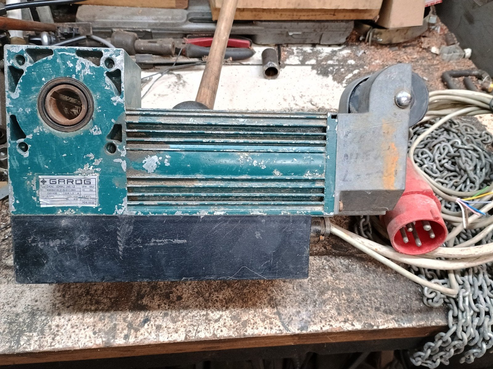 Aandrijving voor overtopdeur, Ophalen, Gebruikt