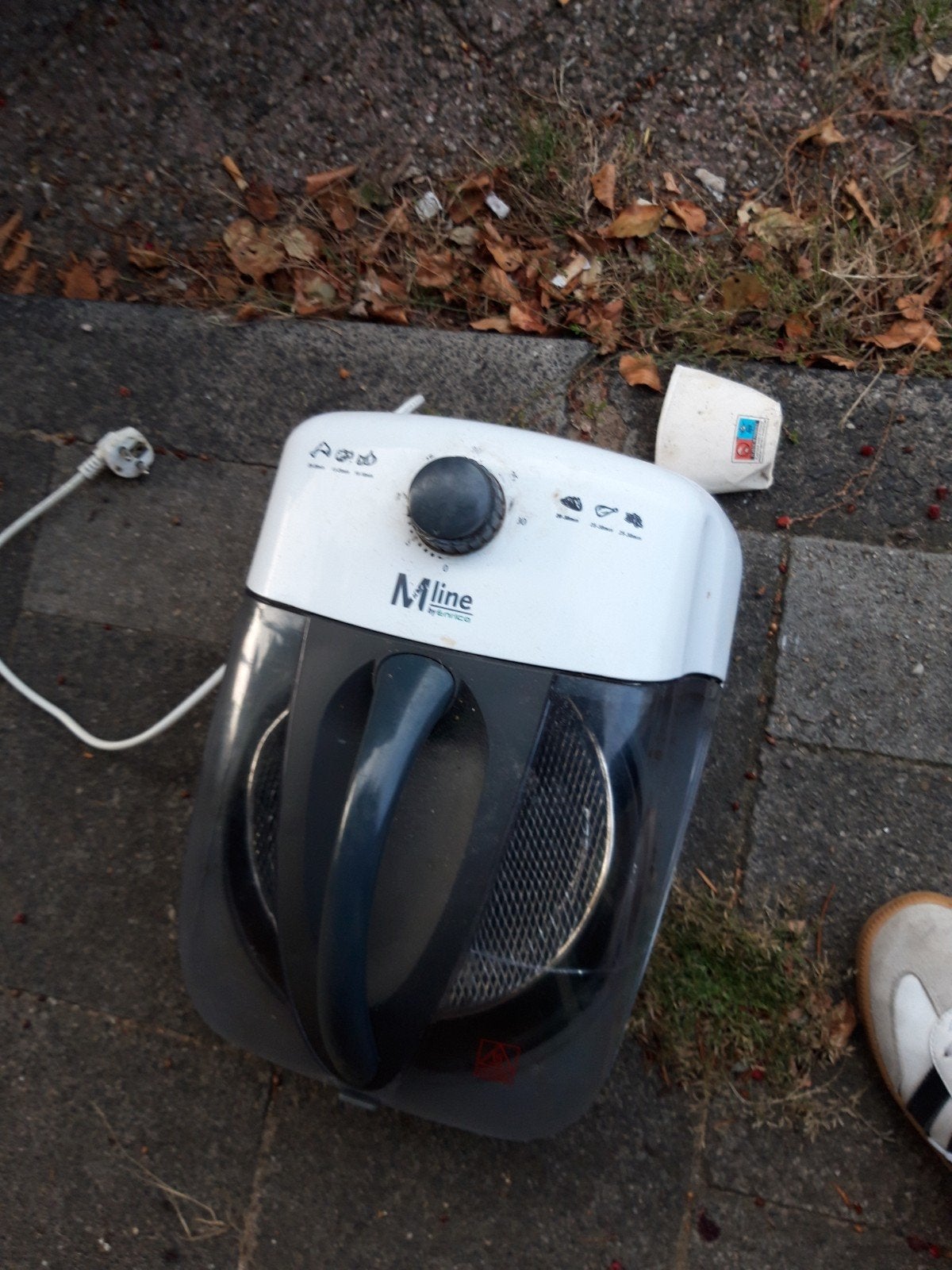 Mline Friteuse - Compact en Gebruiksvriendelijk, Witgoed en Apparatuur, Minder dan 1 liter, Ophalen of Verzenden, Gebruikt