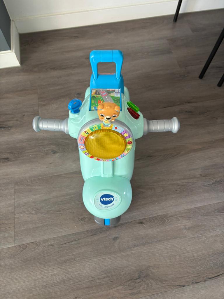 Vtech speelgoed loopscooter, Ophalen of Verzenden, Zo goed als nieuw, 6 maanden tot 2 jaar